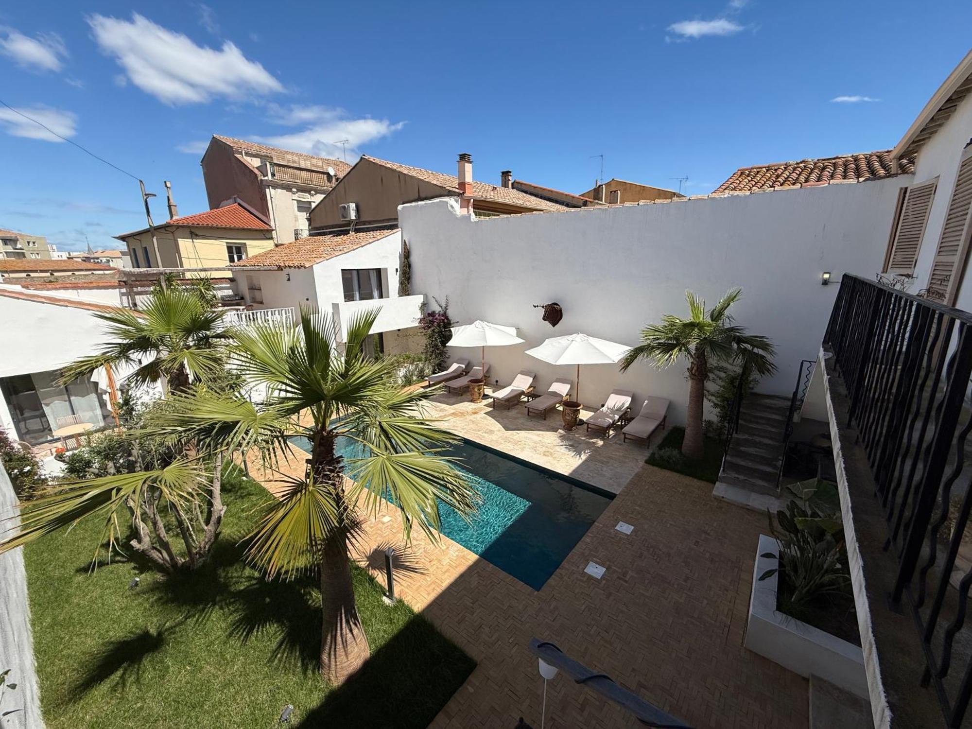La Maison De Ville - Piscine - Spa Sète Extérieur photo